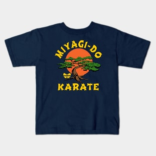 MIYAGI-DO KARATE Kids T-Shirt